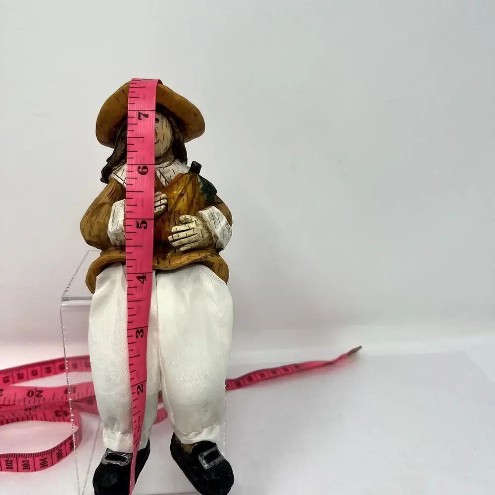 Vintage Pilgrim Shelf Sitter Woman Holding Pumpkin Fall Thanksgiving Decor 8